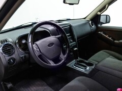 FORD Explorer  XLT Btw auto, Fiscale waarde € 6.000,-