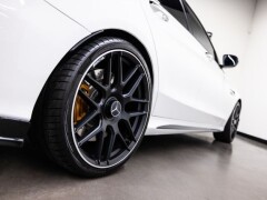 Mercedes Benz C 63 AMG  S