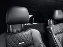 Mercedes Benz G 63 AMG  Grijs nummernschild Gereserveerd  Deale