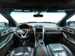 FORD Explorer  LIMITED 7 sitzeuitvoering 7 Persoonsuit