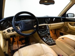 BENTLEY Arnage  6.8 V8 R