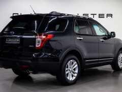 FORD Explorer  XLT 7 Persoonsuitvoering Dealer auto