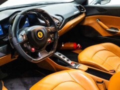 FERRARI 488 GTB  3.9 HELE Dealer auto