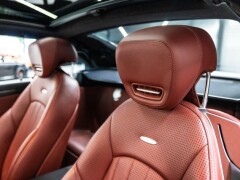 Mercedes Benz SL 63 AMG  Fiscale waarde € 22.000,- Dealer auto