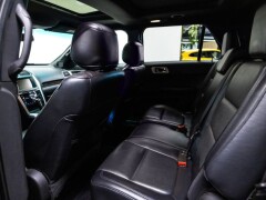 FORD Explorer  Limited 7 sitzeuitvoering 7 Persoonsuit