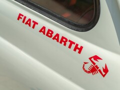 Fiat 500 L \"REPLICA ABARTH 595\" 