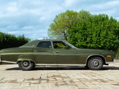 Ford GRAN TORINO 4 DOOR 5.7 V8 BROUGHAM 