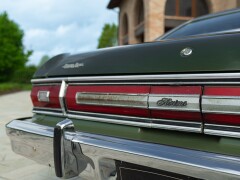 Ford GRAN TORINO 4 DOOR 5.7 V8 BROUGHAM 