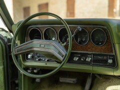 Ford GRAN TORINO 4 DOOR 5.7 V8 BROUGHAM 