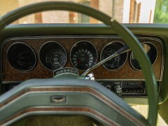 Ford GRAN TORINO 4 DOOR 5.7 V8 BROUGHAM 