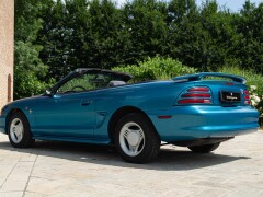 Ford MUSTANG CABRIOLET 