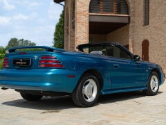 Ford MUSTANG CABRIOLET 