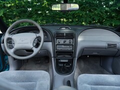 Ford MUSTANG CABRIOLET 