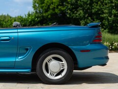 Ford MUSTANG CABRIOLET 
