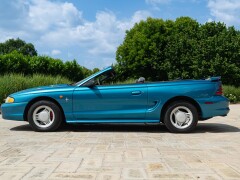 Ford MUSTANG CABRIOLET 