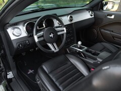 Ford MUSTANG CERVINI C-500 