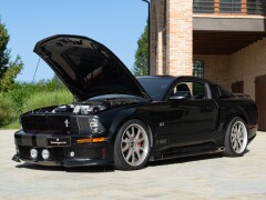 Ford MUSTANG CERVINI C-500 