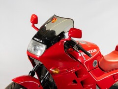 Honda VFR 750 