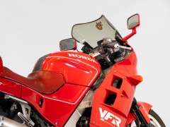 Honda VFR 750 