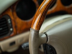 Jaguar XK8 QDV CABRIOLET 