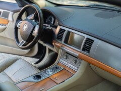 Jaguar XF 3.0 V6 PREMIUM LUXURY 