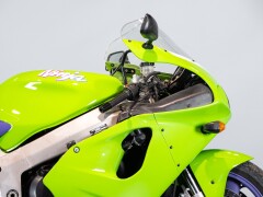 Kawasaki ZX-7R 