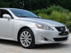 Lexus IS 220 D 