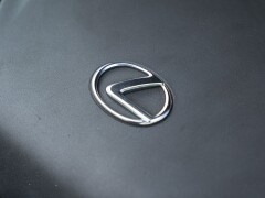 Lexus IS 220 D 