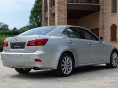 Lexus IS 220 D 
