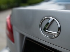Lexus IS 220 D 