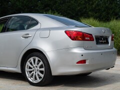 Lexus IS 220 D 