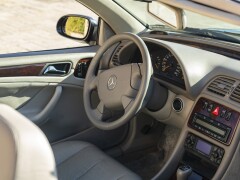 Mercedes Benz CLK 230 CABRIOLET 