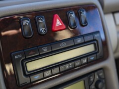 Mercedes Benz CLK 230 CABRIOLET 