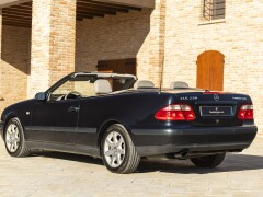 Mercedes Benz CLK 230 CABRIOLET 
