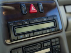 Mercedes Benz CLK 200 COUPE\' 