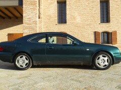 Mercedes Benz CLK 200 COUPE\' 