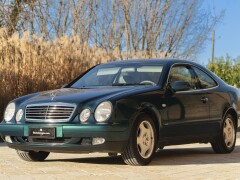 Mercedes Benz CLK 200 COUPE\' 