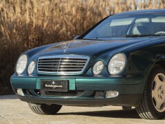Mercedes Benz CLK 200 COUPE\' 