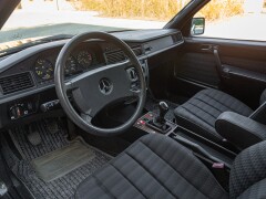 Mercedes Benz 190 E 