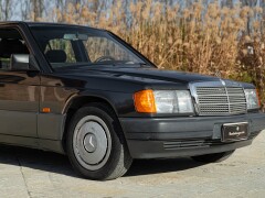 Mercedes Benz 190 E 