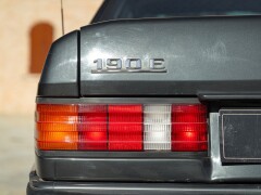 Mercedes Benz 190 E 