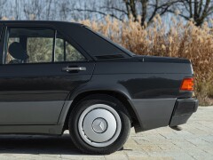 Mercedes Benz 190 E 