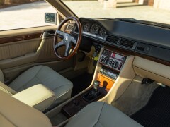 Mercedes Benz CE 200 