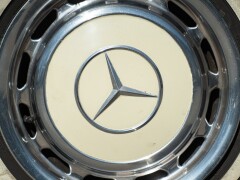 Mercedes Benz 450 SL 