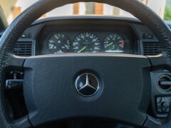 Mercedes Benz 190 E 