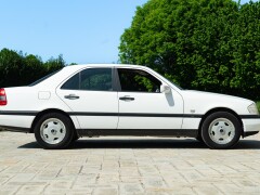 Mercedes Benz C 200 KOMPRESSOR 