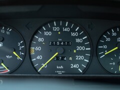 Mercedes Benz 380 SEC 