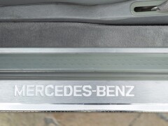 Mercedes Benz SL 320 