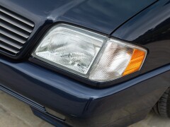 Mercedes Benz SL 320 