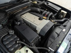 Mercedes Benz SL 320 